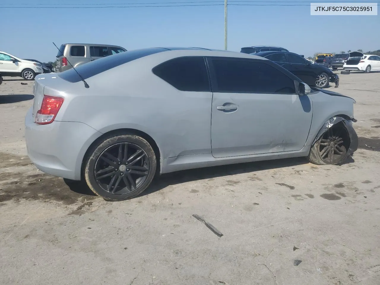 JTKJF5C75C3025951 2012 Toyota Scion Tc