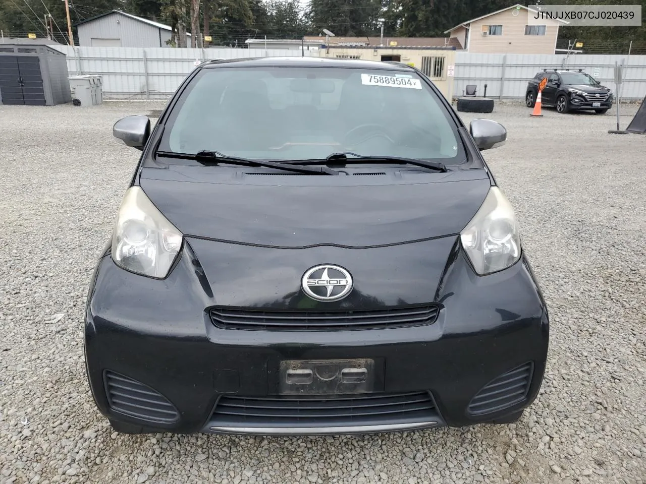 JTNJJXB07CJ020439 2012 Toyota Scion Iq