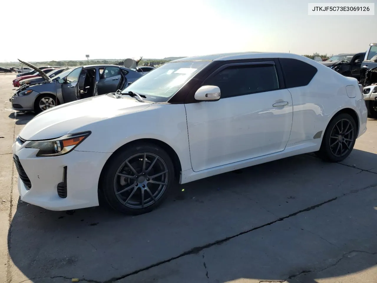 JTKJF5C73E3069126 2014 Toyota Scion Tc