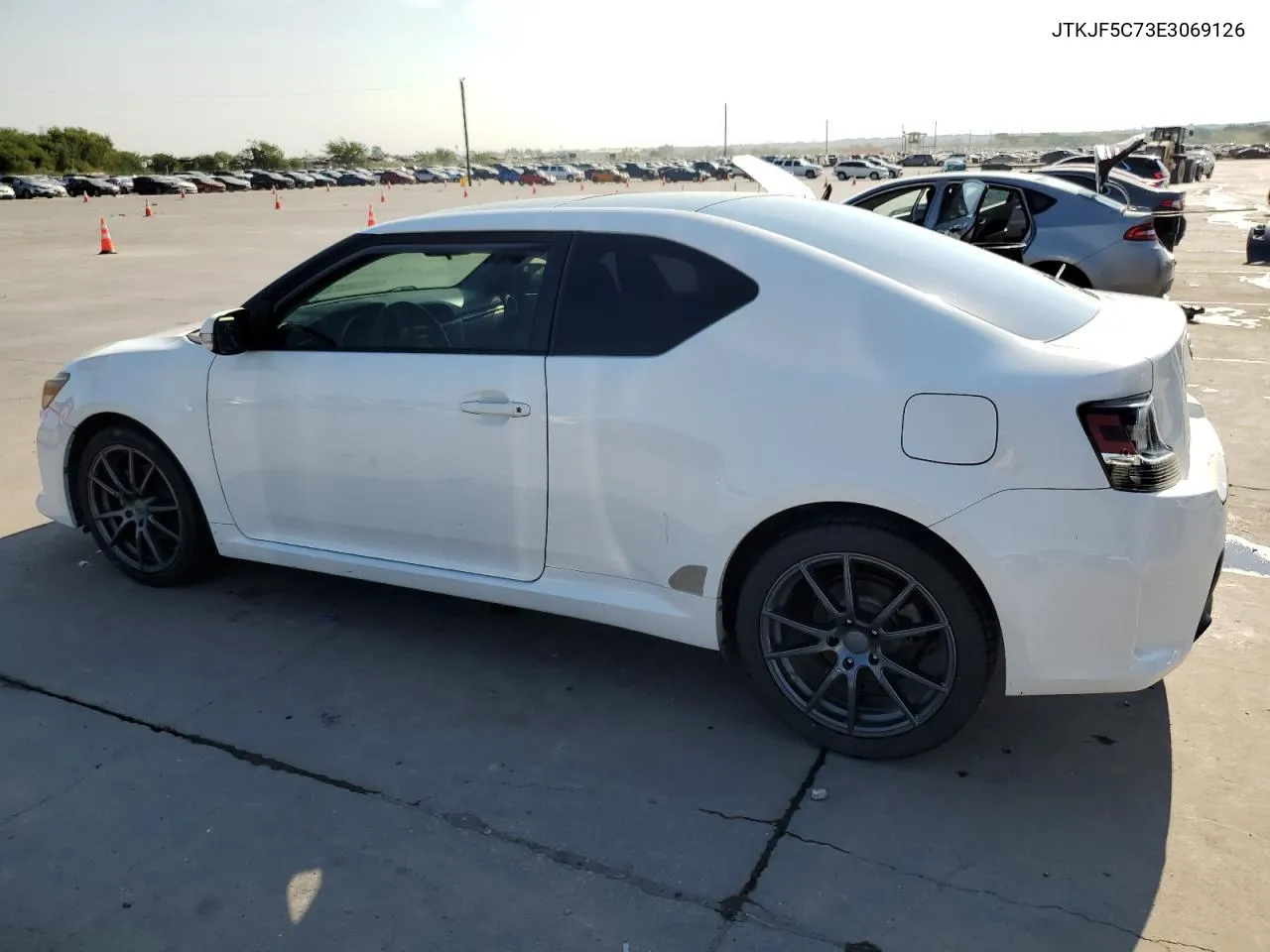 JTKJF5C73E3069126 2014 Toyota Scion Tc