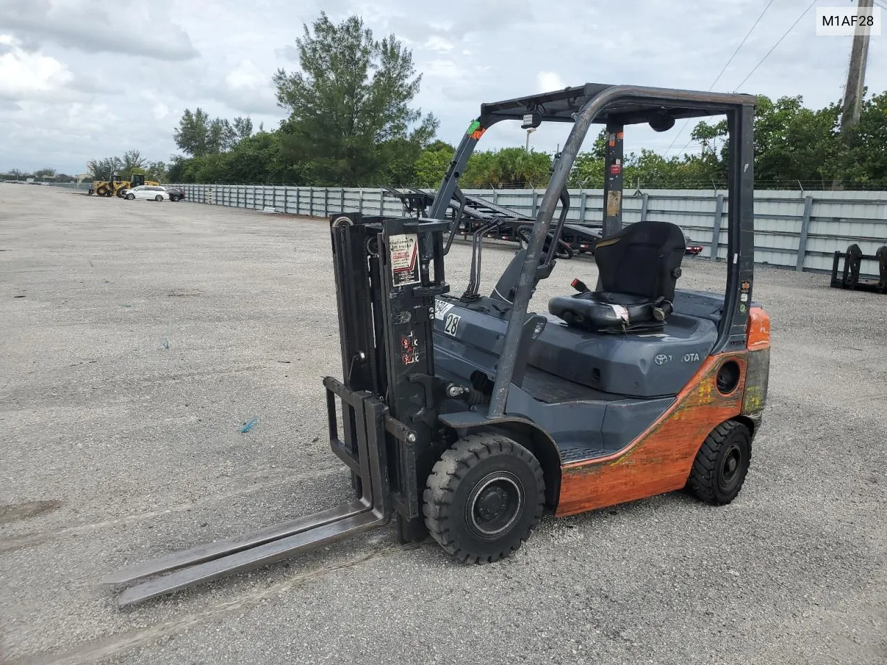 2015 Toyota Forklift VIN: M1AF28 Lot: 77688694