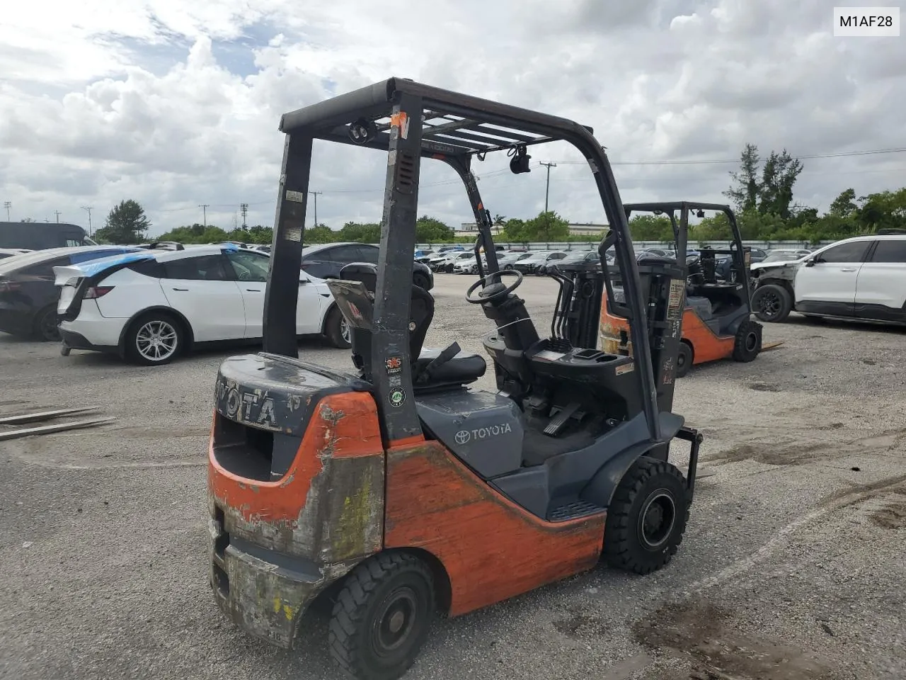 2015 Toyota Forklift VIN: M1AF28 Lot: 77688694