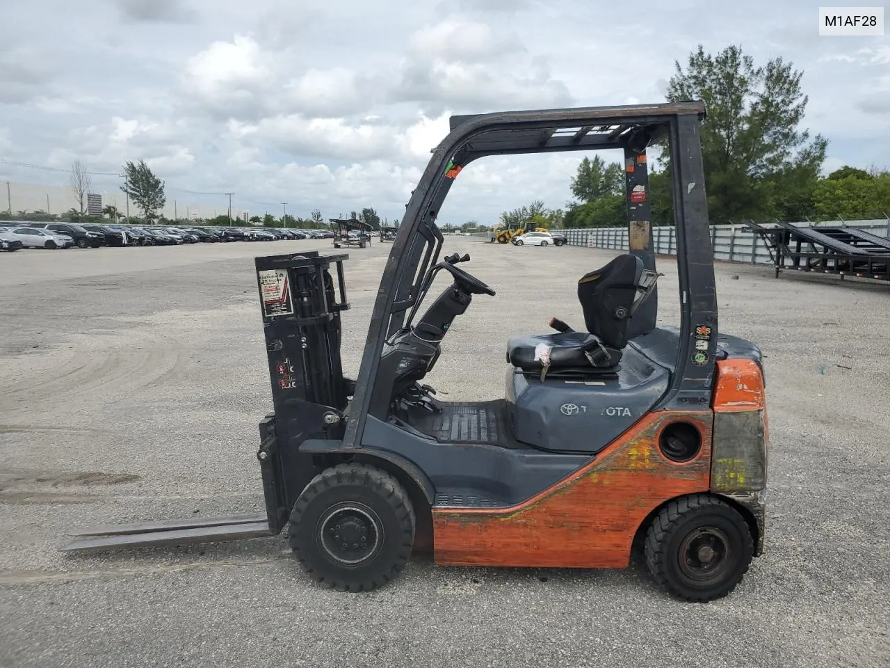 2015 Toyota Forklift VIN: M1AF28 Lot: 77688694