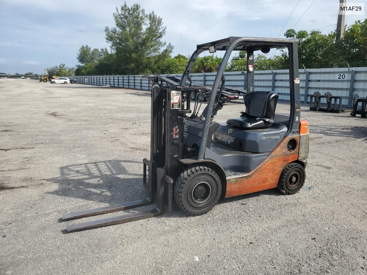 2015 Toyota Forklift VIN: M1AF29 Lot: 77688954