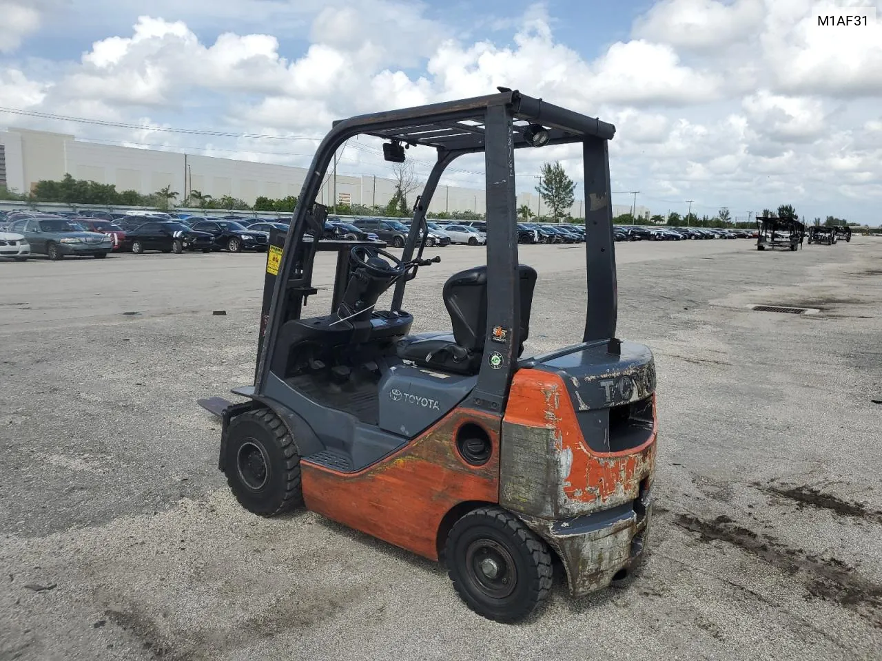 2015 Toyota Forklift VIN: M1AF31 Lot: 77689434