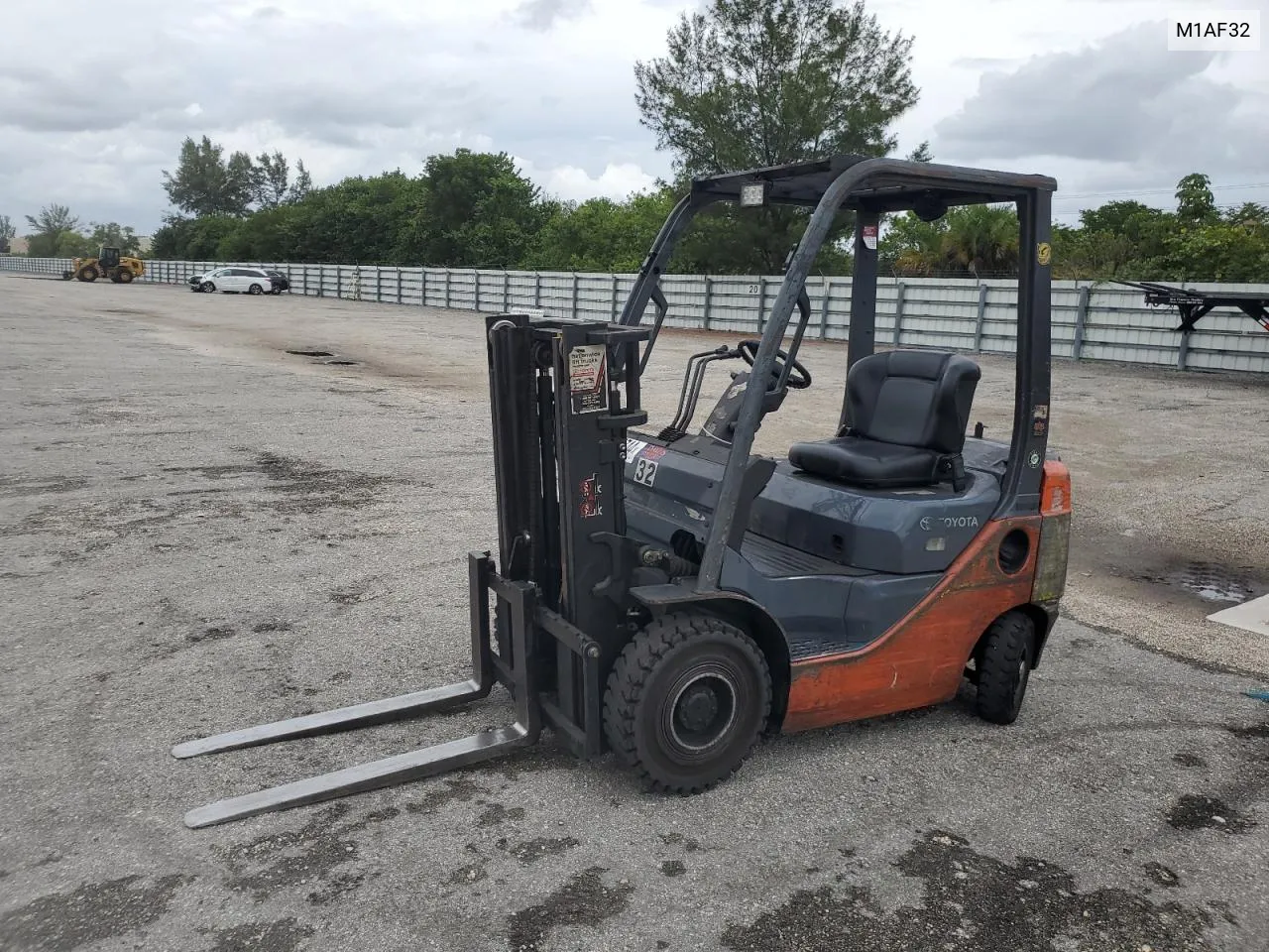 2015 Toyota Forklift VIN: M1AF32 Lot: 77689744