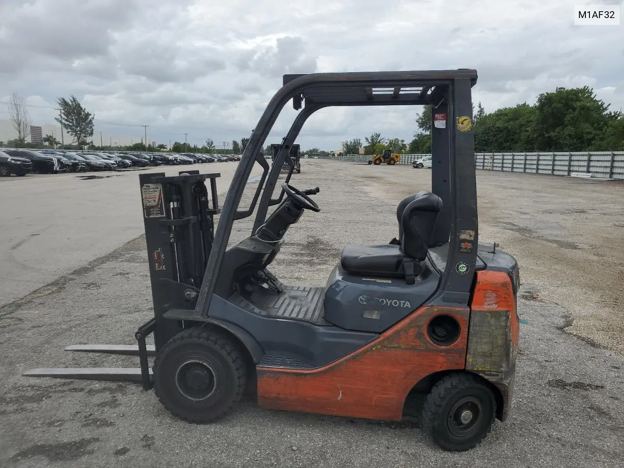 2015 Toyota Forklift VIN: M1AF32 Lot: 77689744