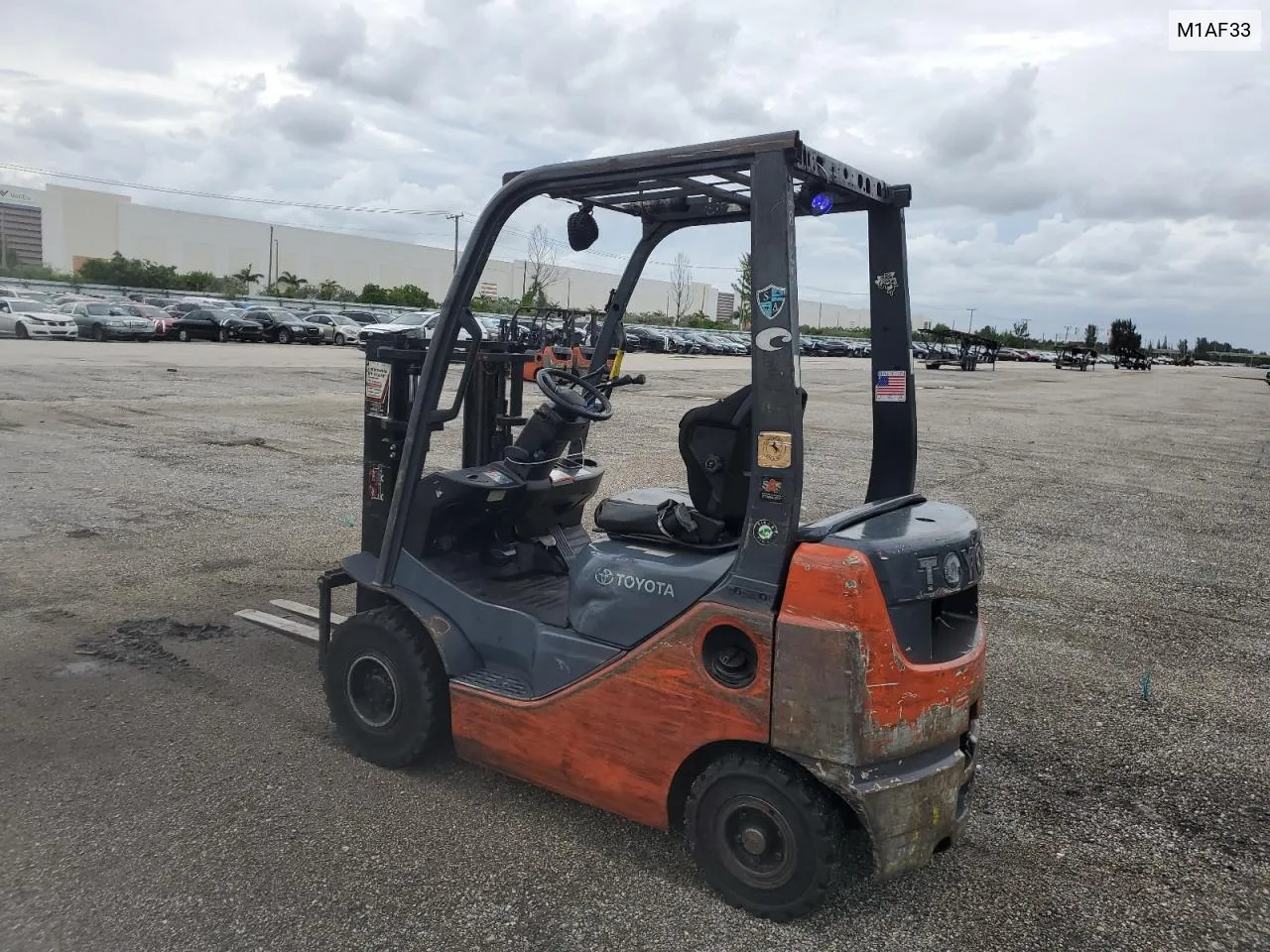 2015 Toyota Forklift VIN: M1AF33 Lot: 77690034