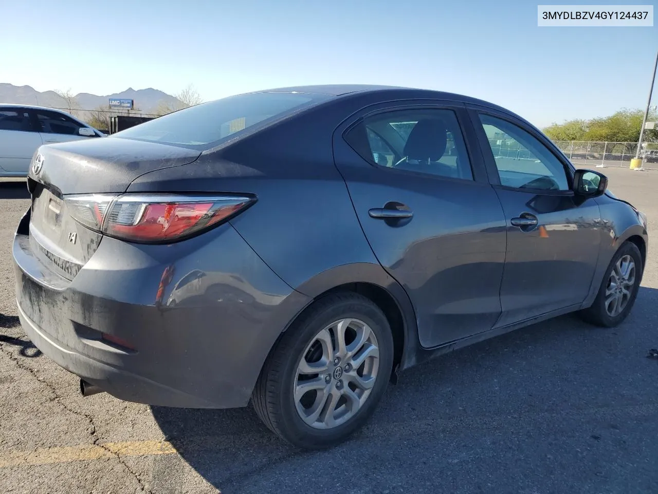 3MYDLBZV4GY124437 2016 Toyota Scion Ia