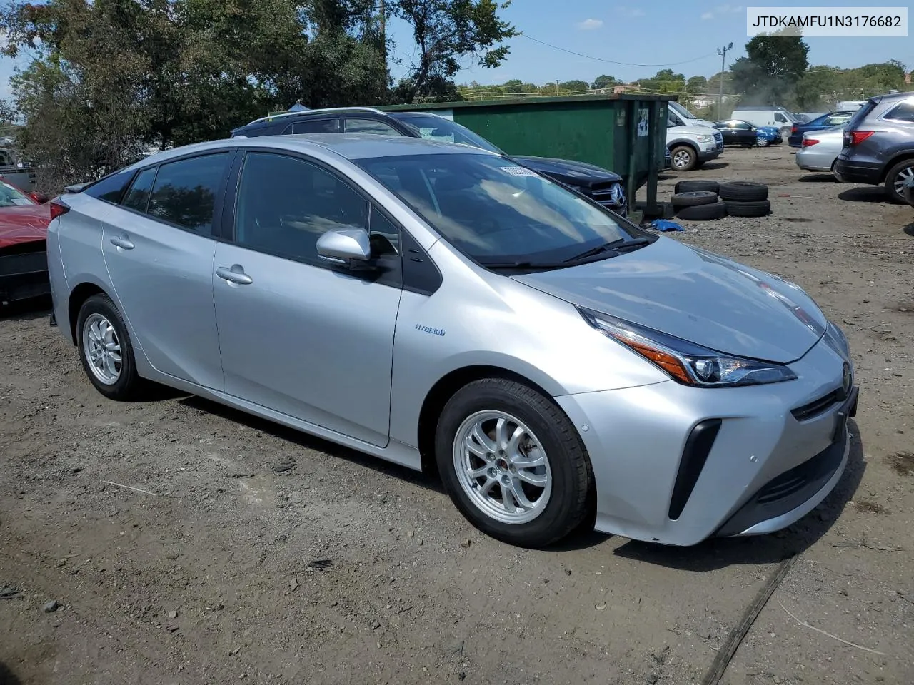 2022 Toyota Prius Night Shade VIN: JTDKAMFU1N3176682 Lot: 70257304