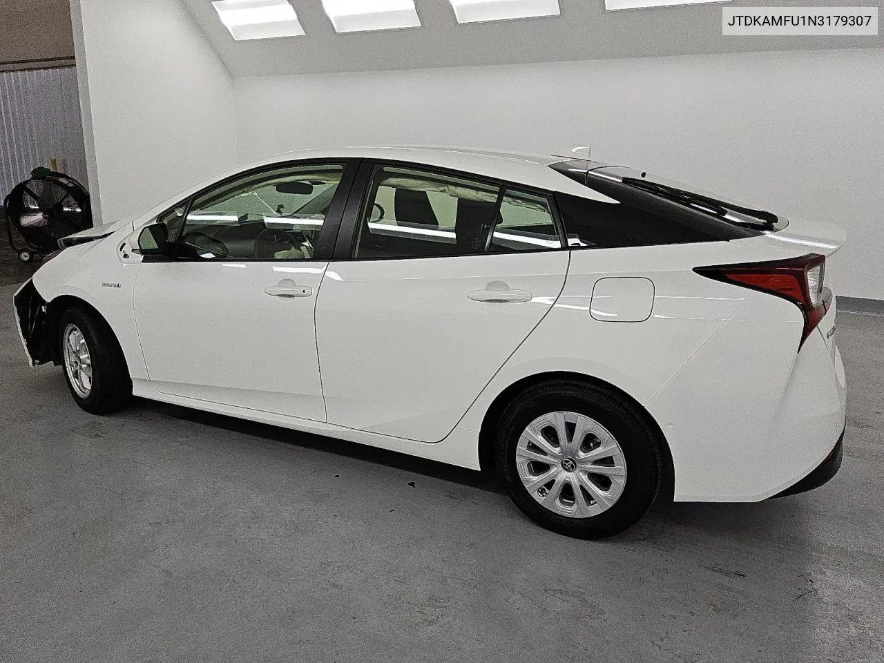 2022 Toyota Prius Night Shade VIN: JTDKAMFU1N3179307 Lot: 75190334