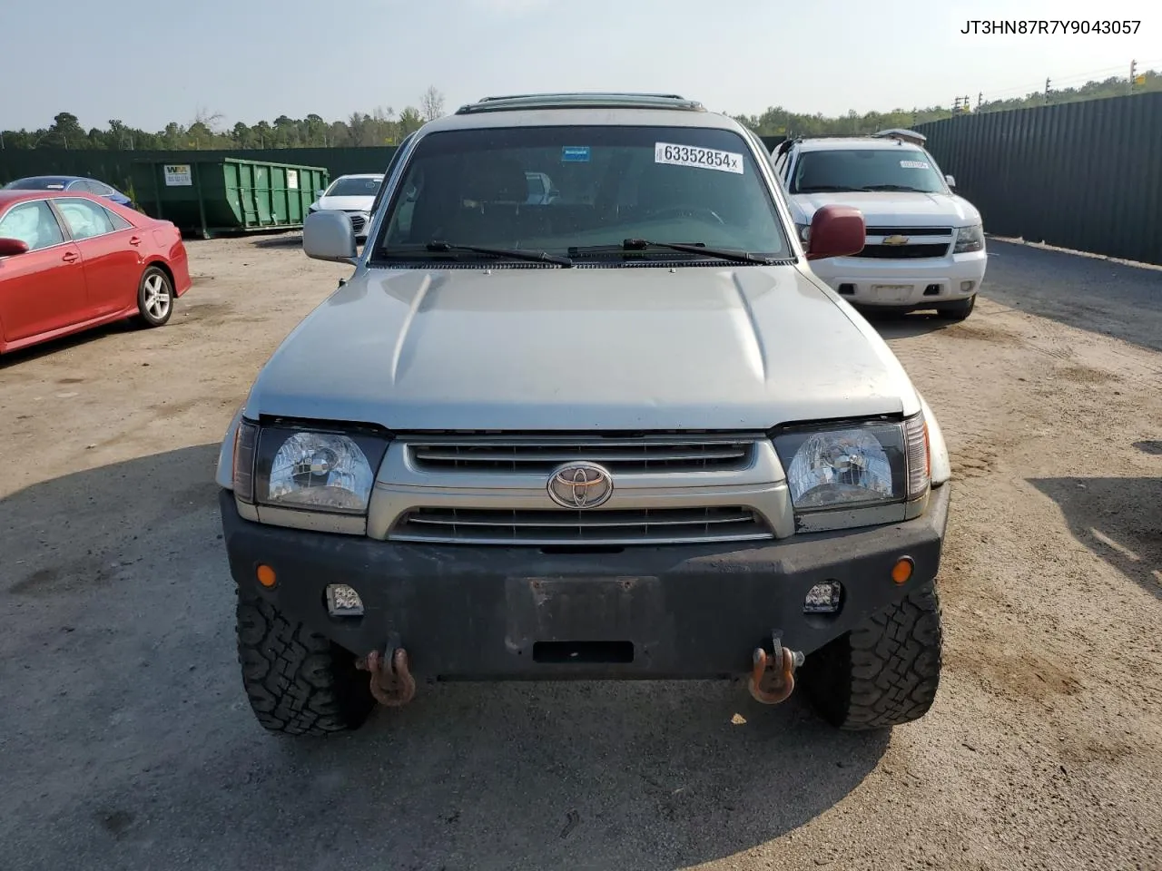 2000 Toyota 4Runner Limited VIN: JT3HN87R7Y9043057 Lot: 63352854