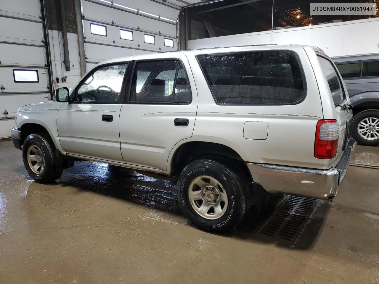 2000 Toyota 4Runner VIN: JT3GM84RXY0061947 Lot: 68262284