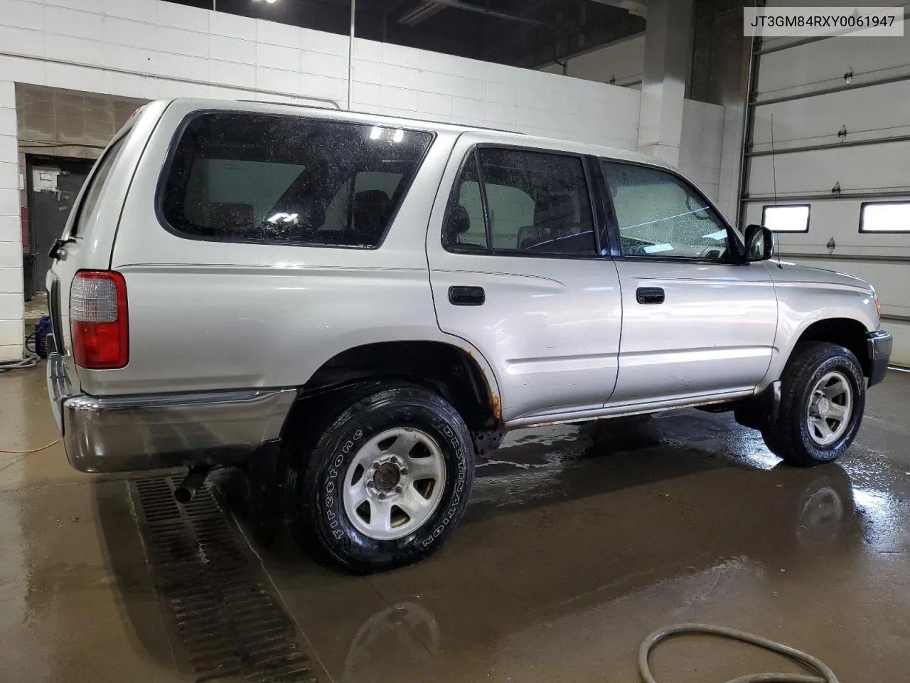 2000 Toyota 4Runner VIN: JT3GM84RXY0061947 Lot: 68262284