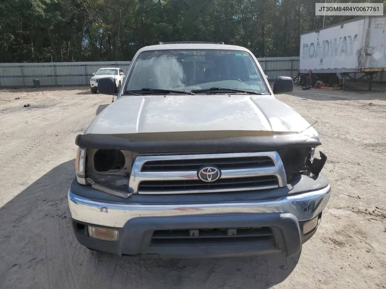 2000 Toyota 4Runner VIN: JT3GM84R4Y0067761 Lot: 72815064