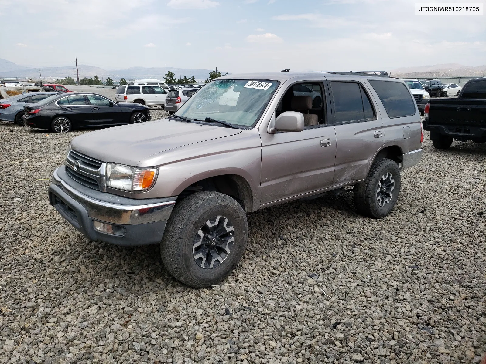 2001 Toyota 4Runner Sr5 VIN: JT3GN86R510218705 Lot: 66728844