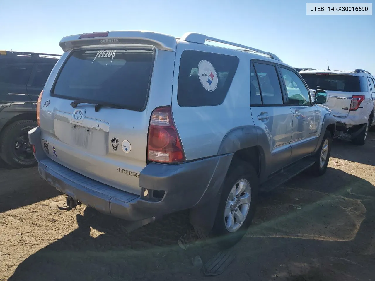 2003 Toyota 4Runner Sr5 VIN: JTEBT14RX30016690 Lot: 73092654