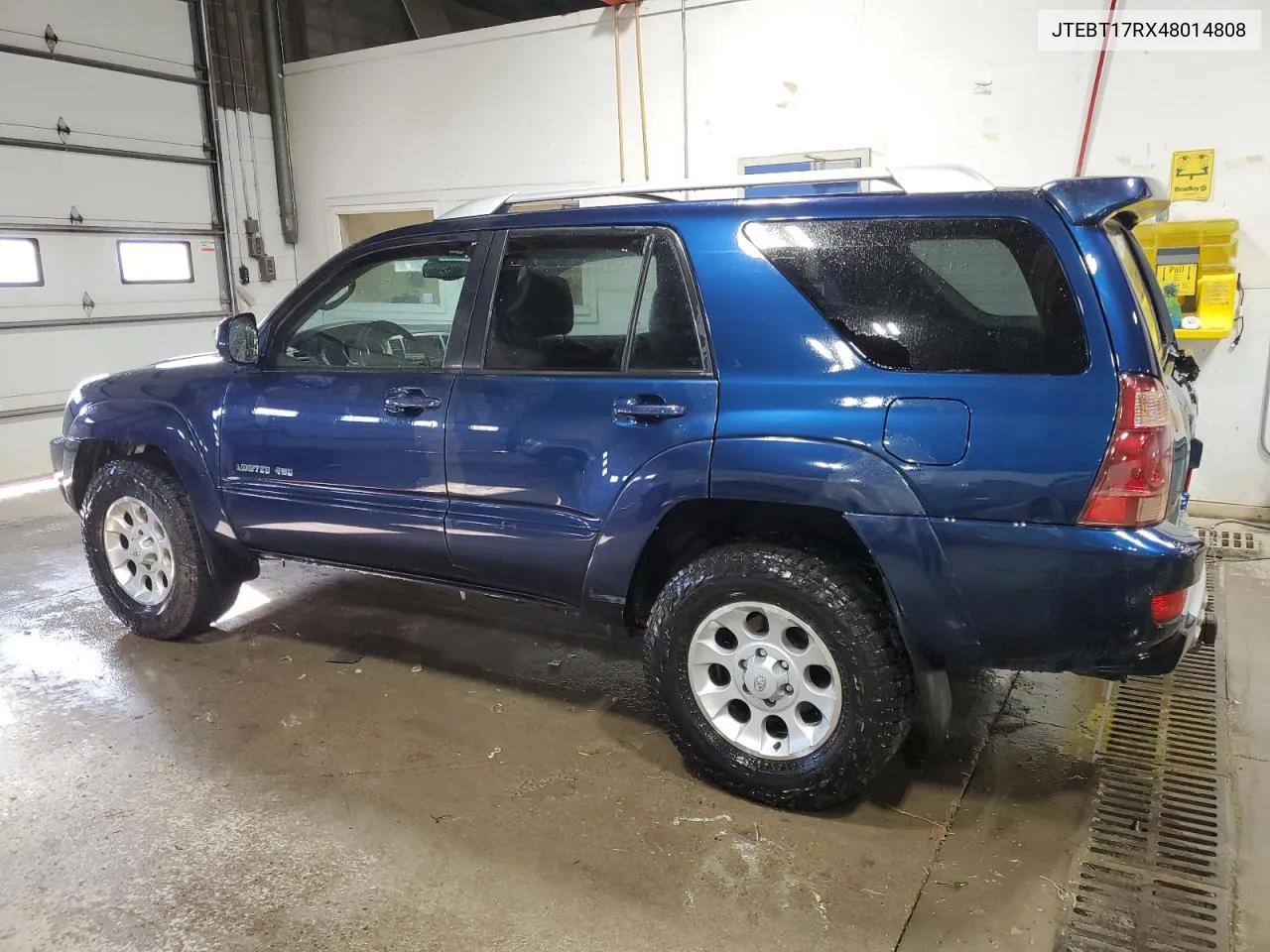 2004 Toyota 4Runner Limited VIN: JTEBT17RX48014808 Lot: 80142774