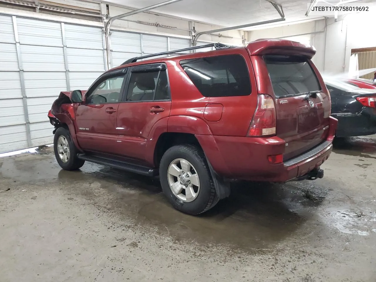 2005 Toyota 4Runner Limited VIN: JTEBT17R758019692 Lot: 69969234