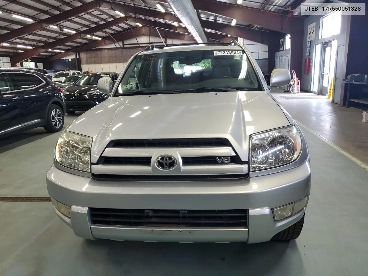 2005 Toyota 4Runner Limited VIN: JTEBT17R550051328 Lot: 72213904