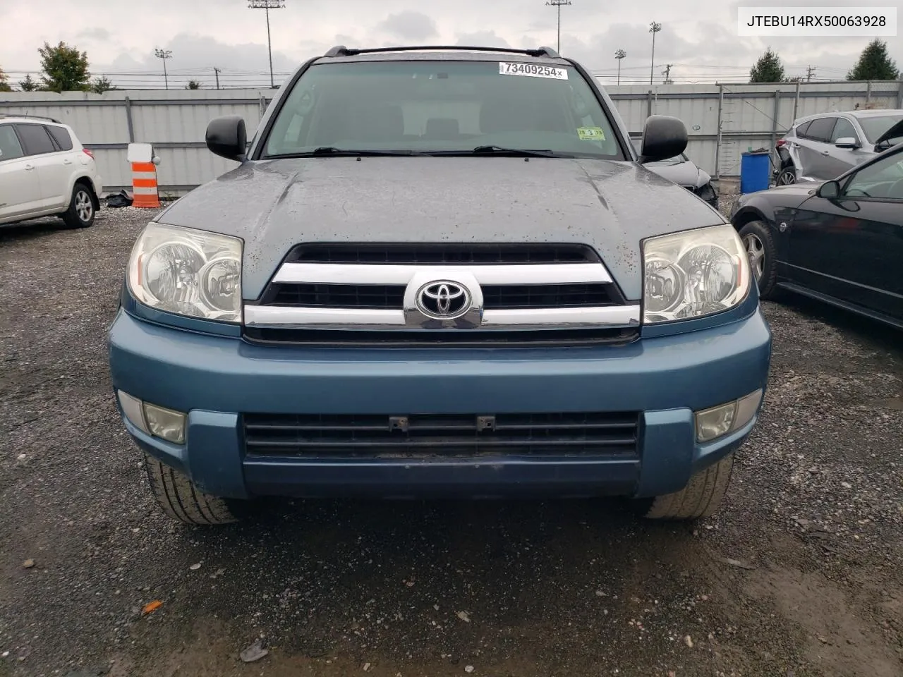 2005 Toyota 4Runner Sr5 VIN: JTEBU14RX50063928 Lot: 73409254