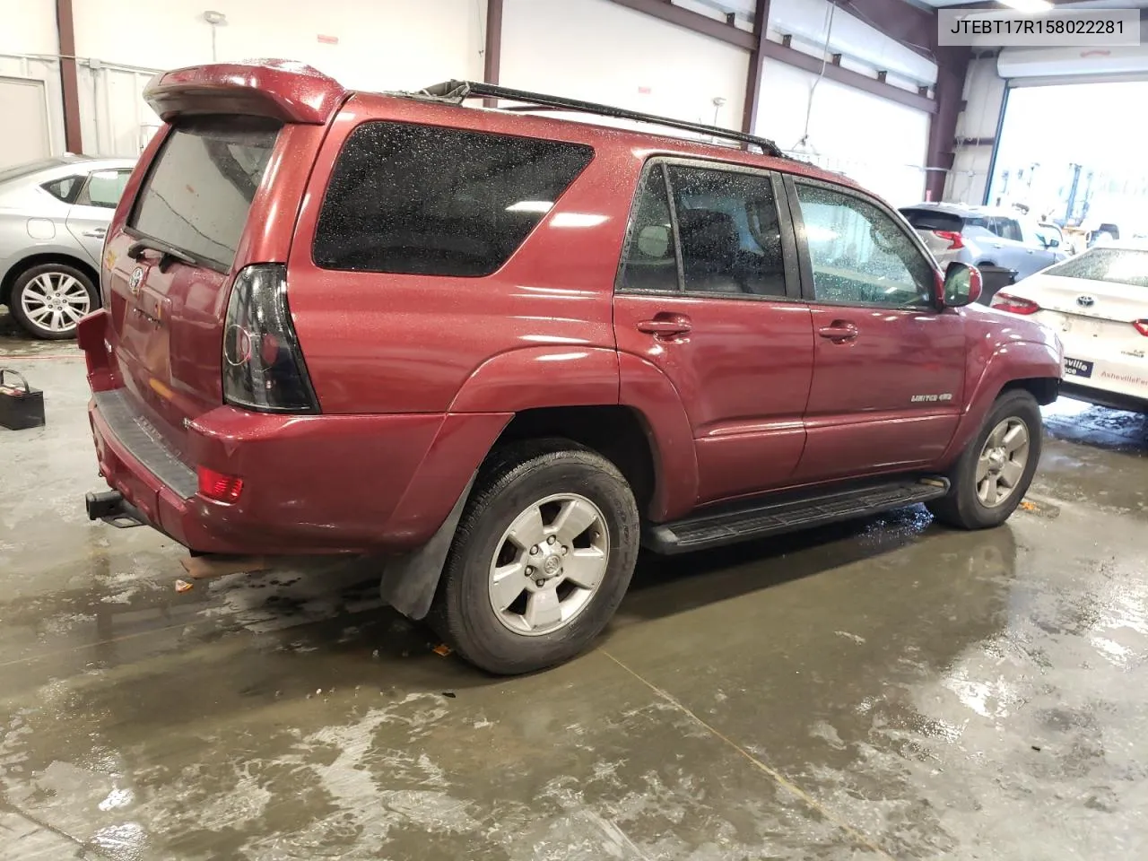 2005 Toyota 4Runner Limited VIN: JTEBT17R158022281 Lot: 76029184