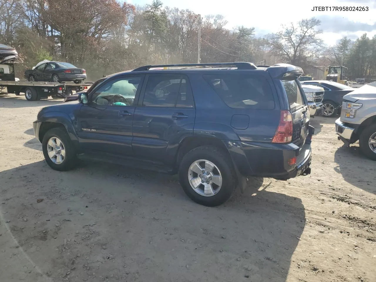 2005 Toyota 4Runner Limited VIN: JTEBT17R958024263 Lot: 79781224