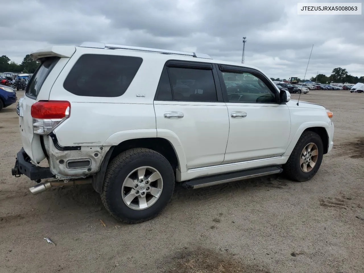 2010 Toyota 4Runner Sr5 VIN: JTEZU5JRXA5008063 Lot: 59293674