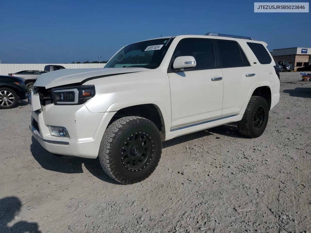 JTEZU5JR5B5023846 2011 Toyota 4Runner Sr5