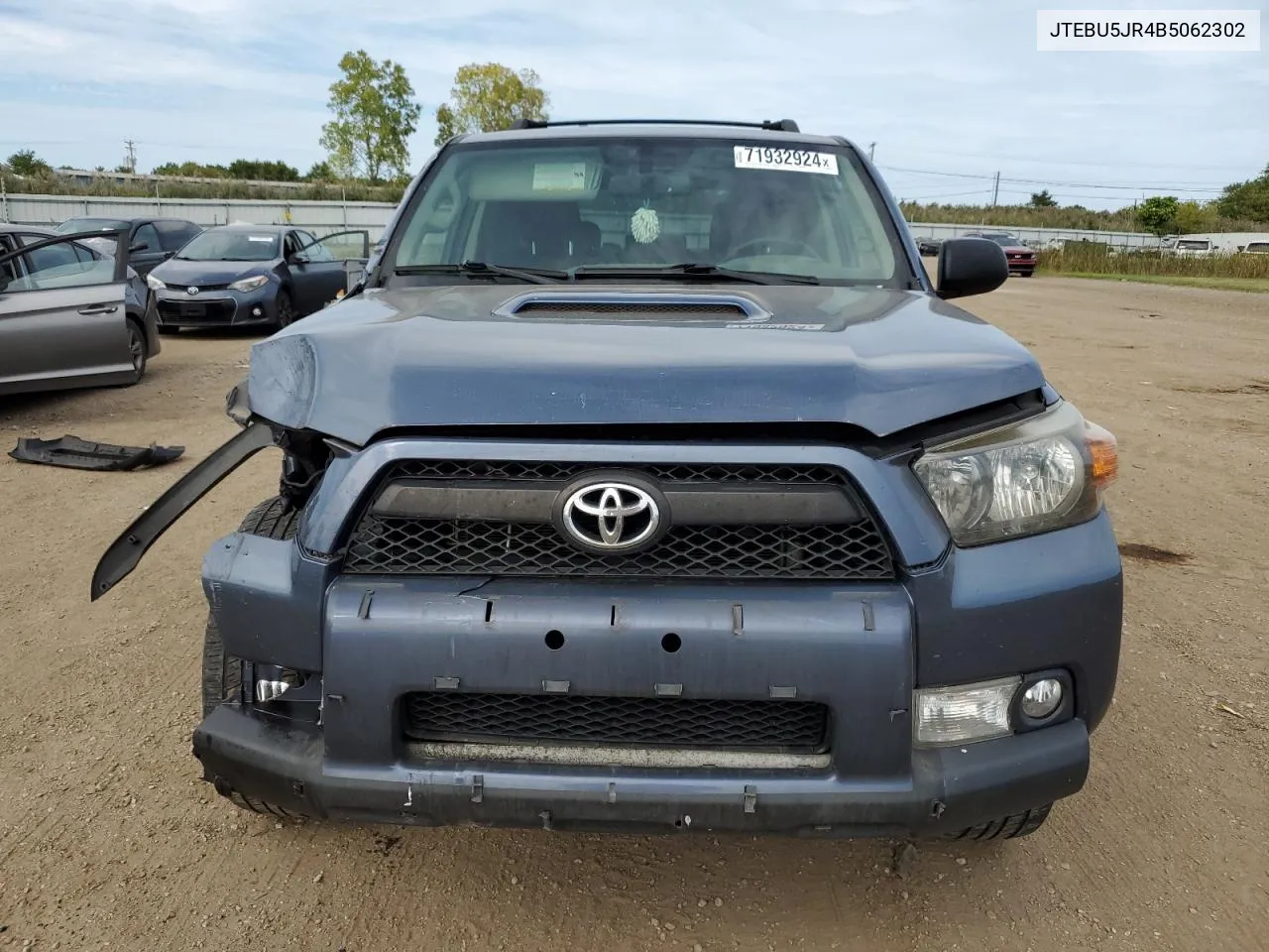 JTEBU5JR4B5062302 2011 Toyota 4Runner Sr5