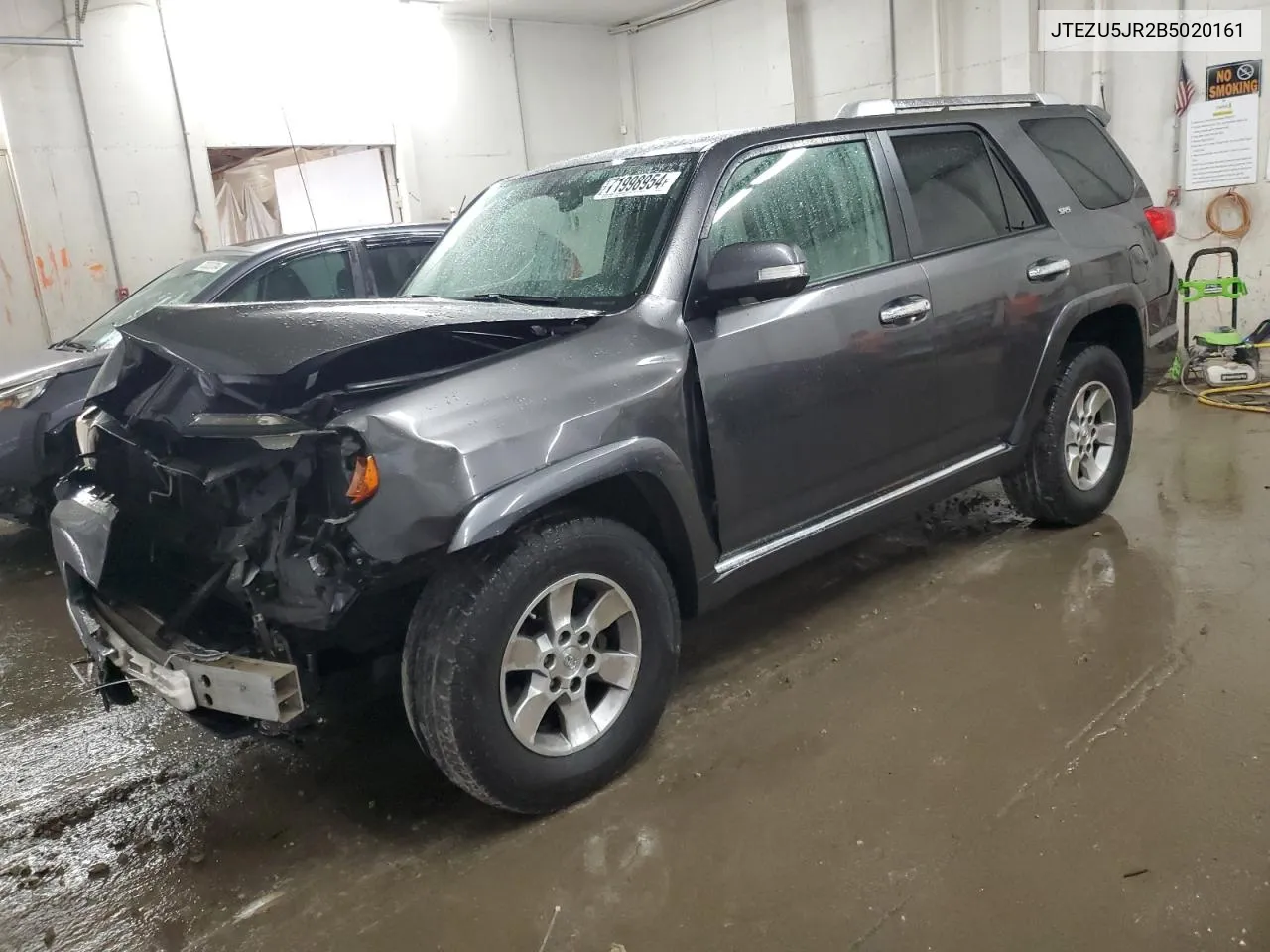 2011 Toyota 4Runner Sr5 VIN: JTEZU5JR2B5020161 Lot: 71998954