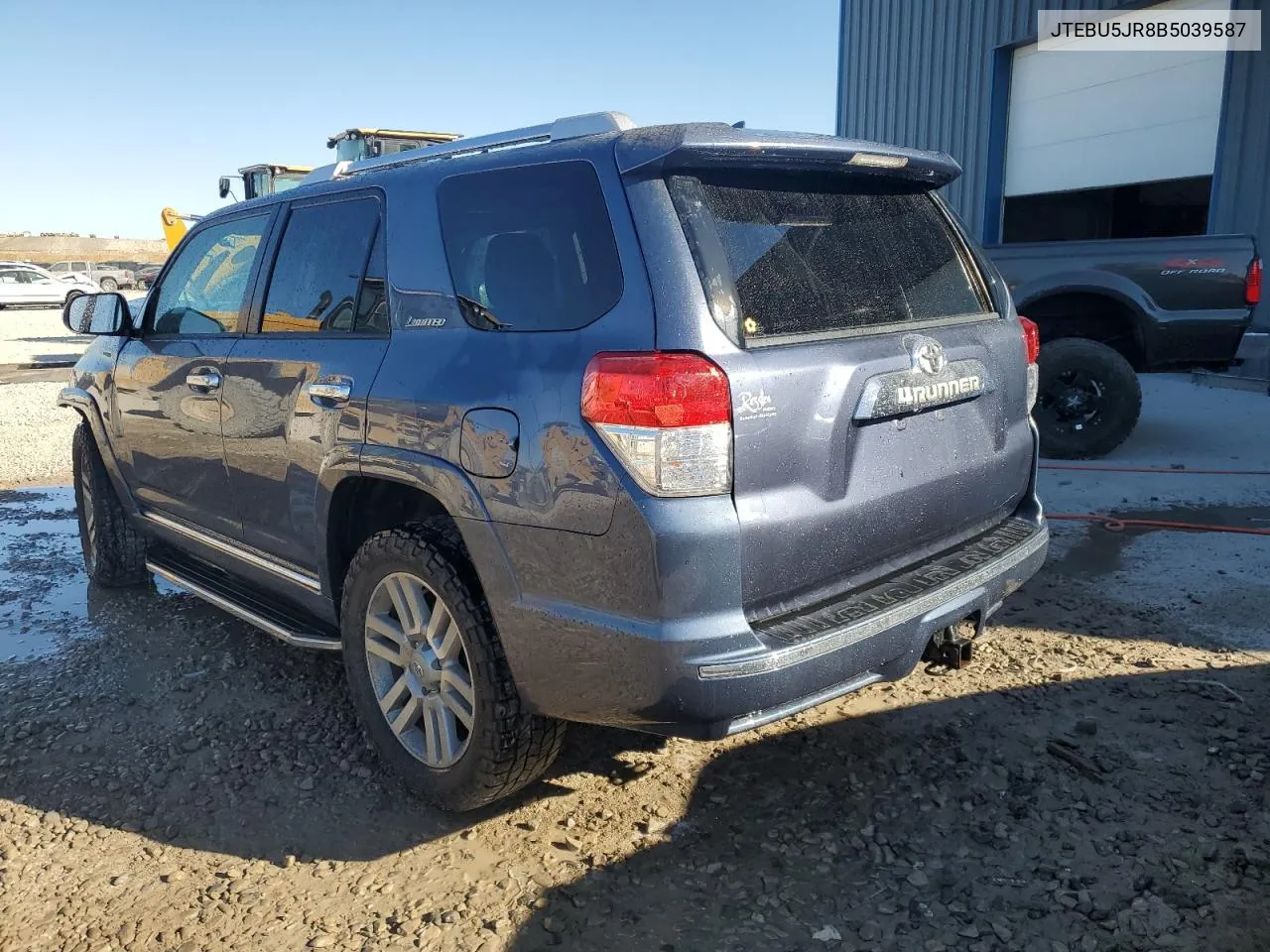 JTEBU5JR8B5039587 2011 Toyota 4Runner Sr5