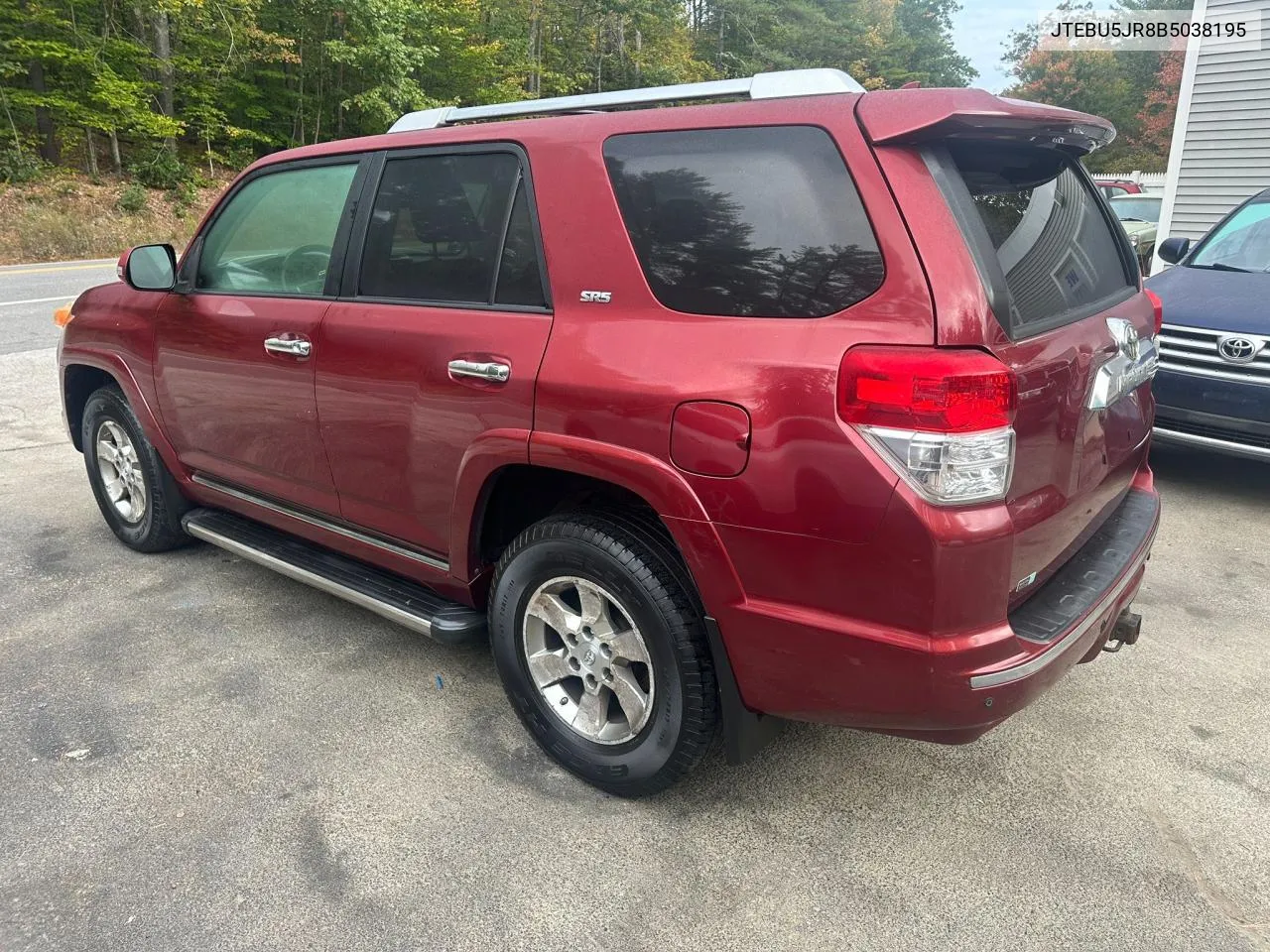 2011 Toyota 4Runner Sr5 VIN: JTEBU5JR8B5038195 Lot: 74592434