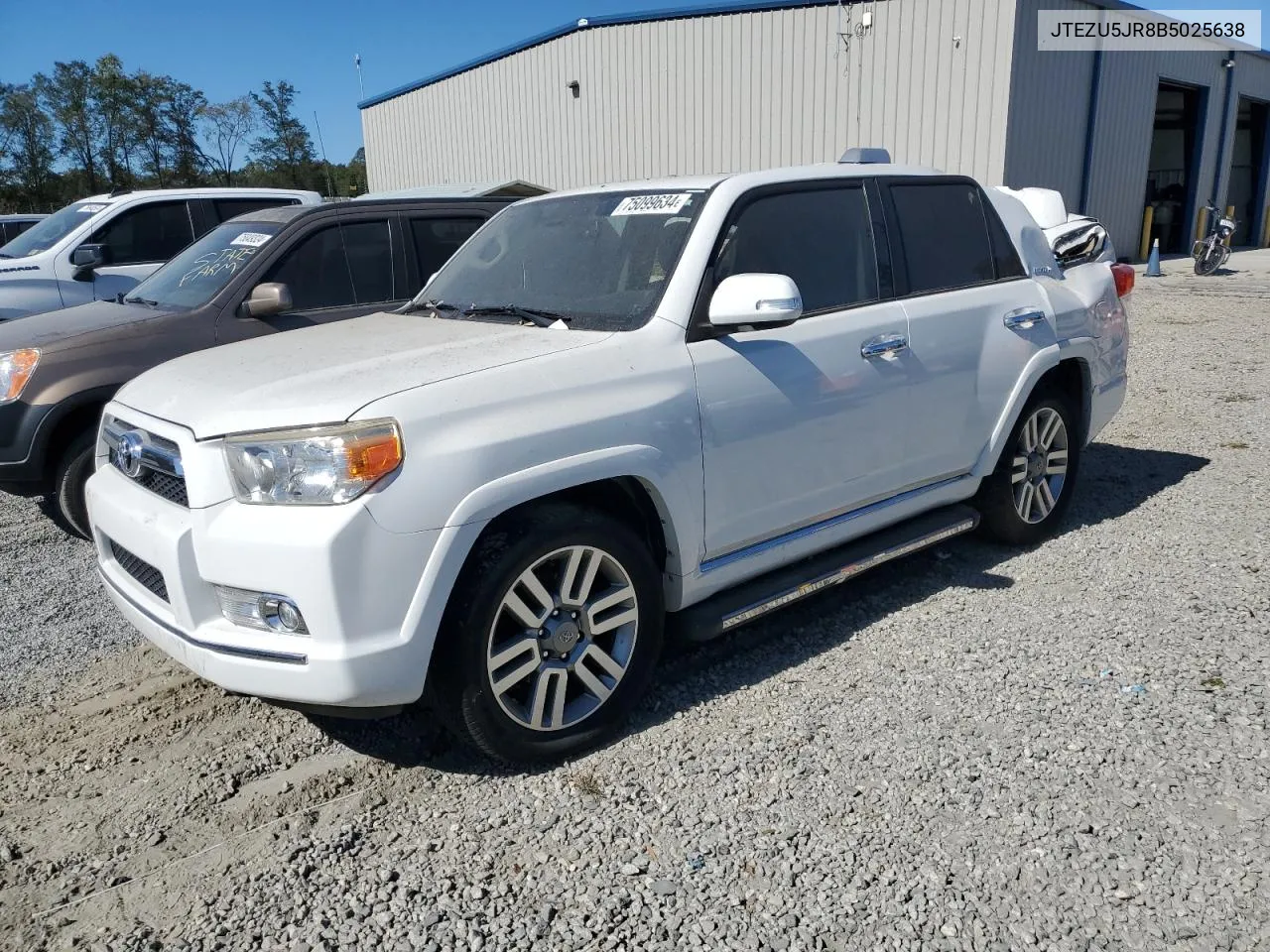 2011 Toyota 4Runner Sr5 VIN: JTEZU5JR8B5025638 Lot: 75099634