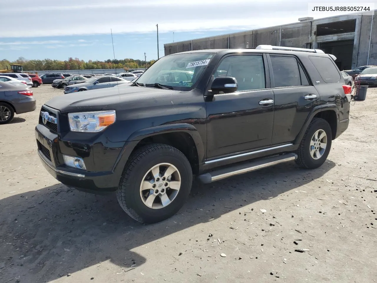 2011 Toyota 4Runner Sr5 VIN: JTEBU5JR8B5052744 Lot: 75615754