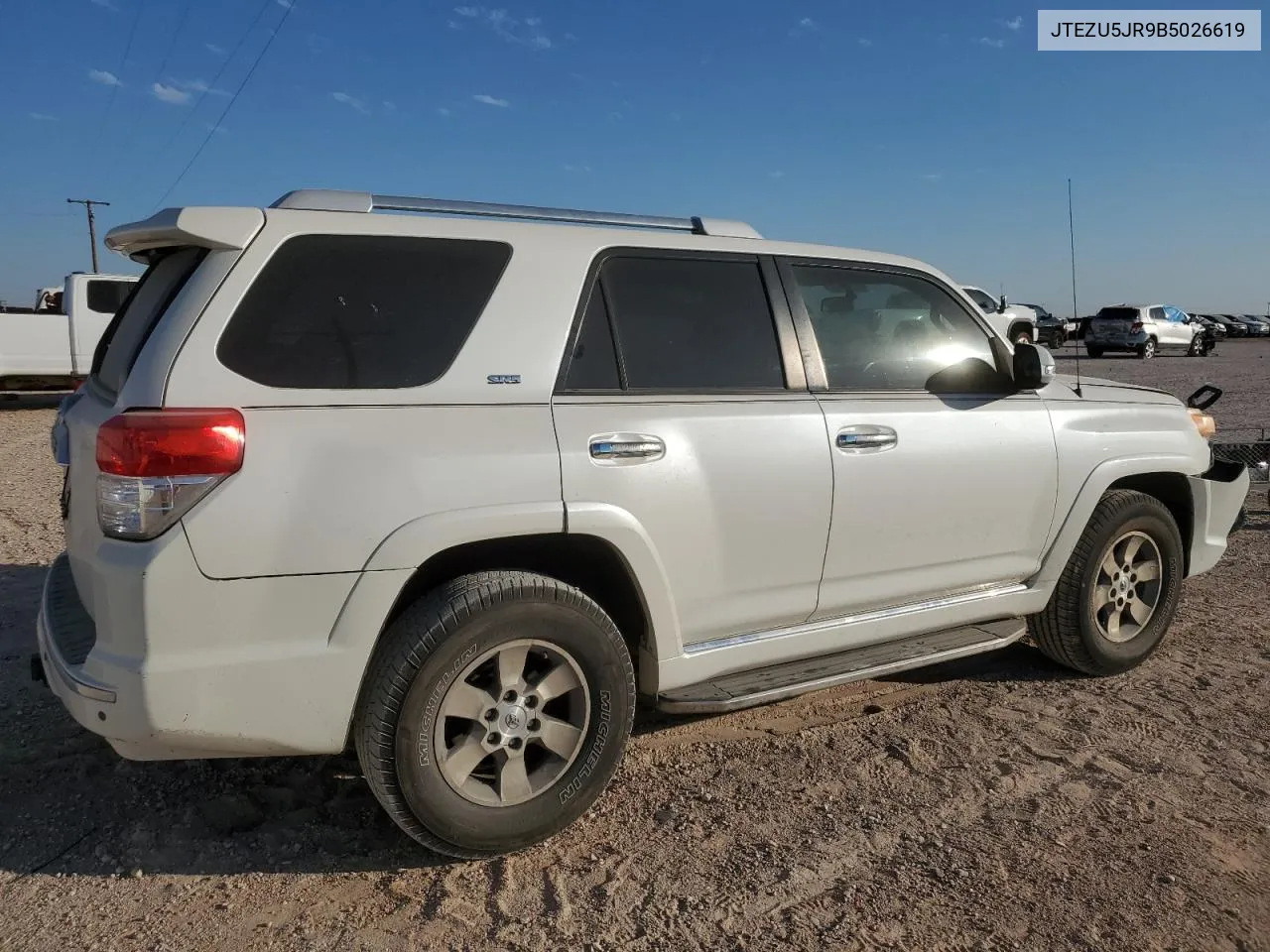 JTEZU5JR9B5026619 2011 Toyota 4Runner Sr5