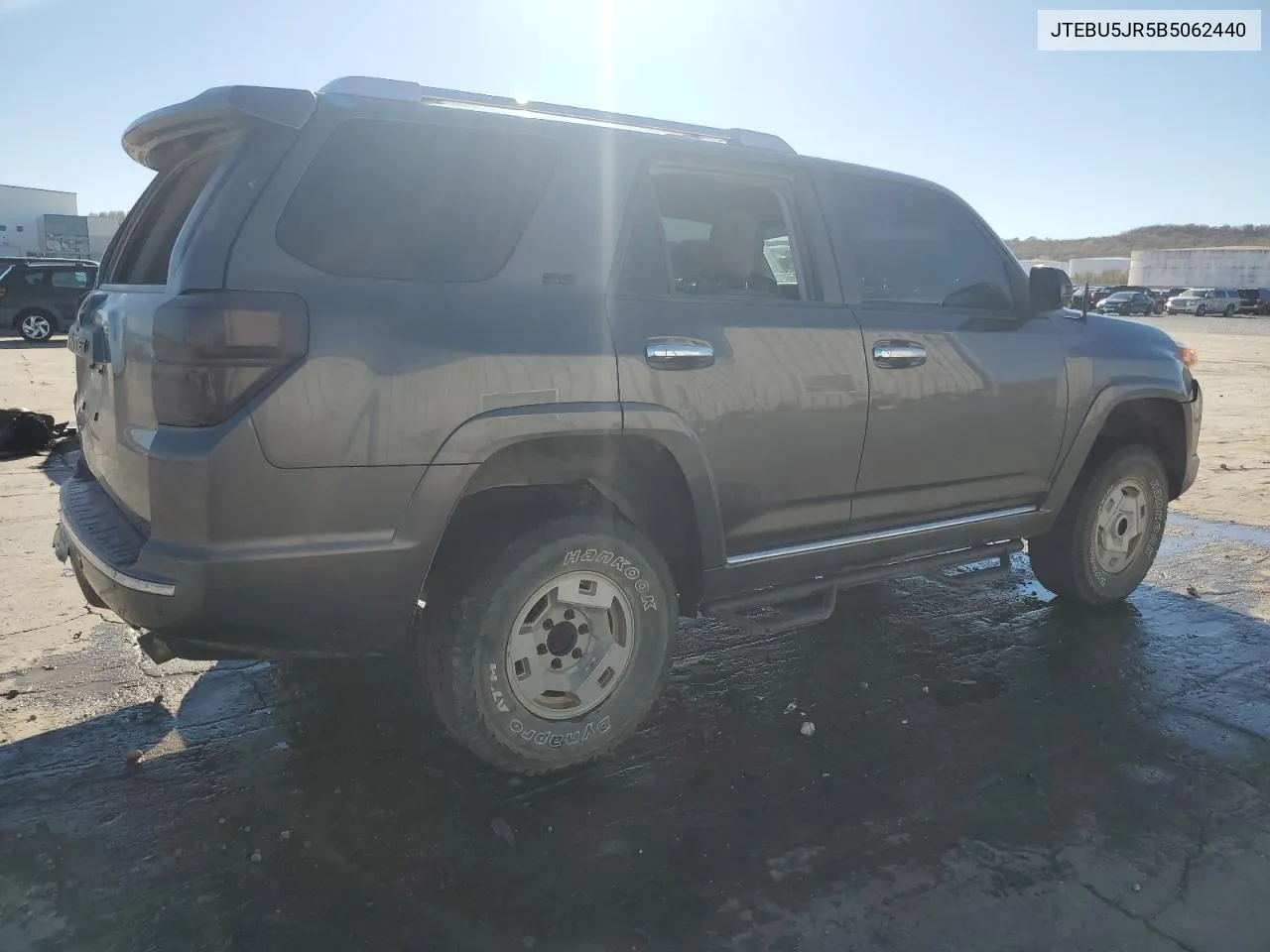 2011 Toyota 4Runner Sr5 VIN: JTEBU5JR5B5062440 Lot: 79634954