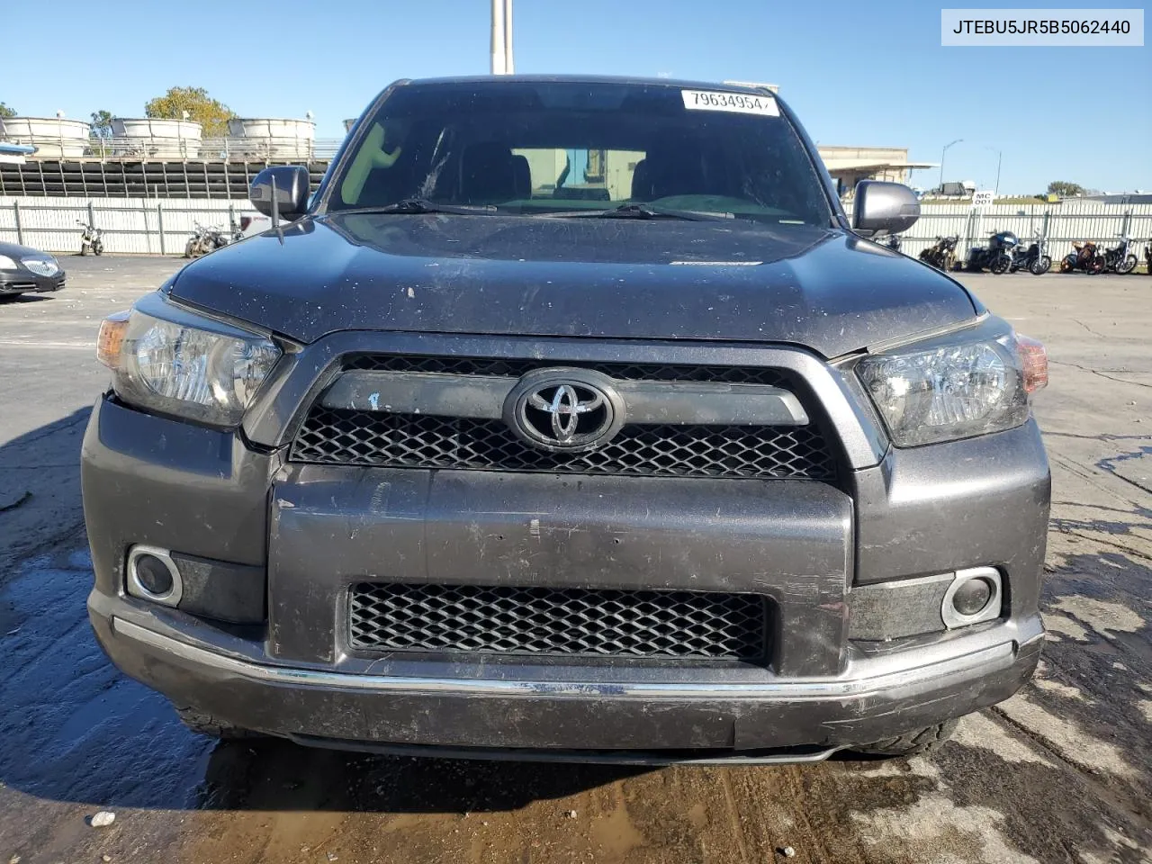 2011 Toyota 4Runner Sr5 VIN: JTEBU5JR5B5062440 Lot: 79634954