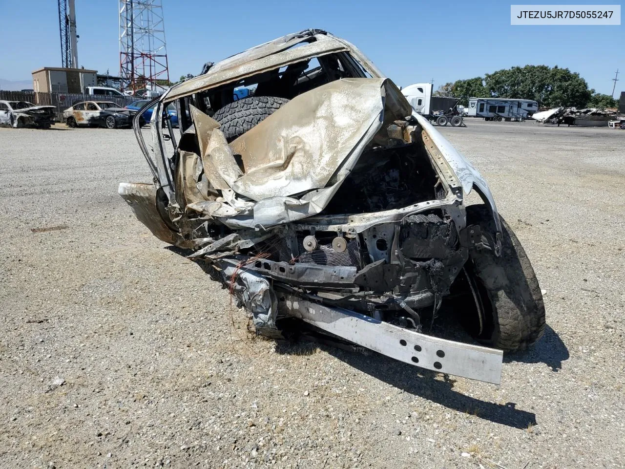 JTEZU5JR7D5055247 2013 Toyota 4Runner Sr5