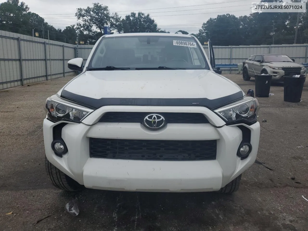 2014 Toyota 4Runner Sr5 VIN: JTEZU5JRXE5071024 Lot: 69890764