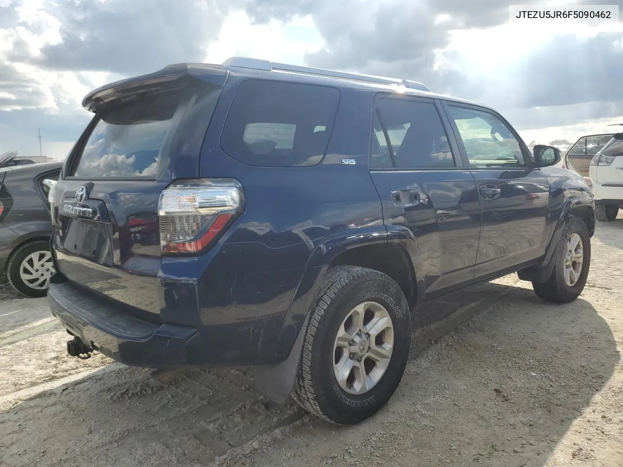 JTEZU5JR6F5090462 2015 Toyota 4Runner Sr5