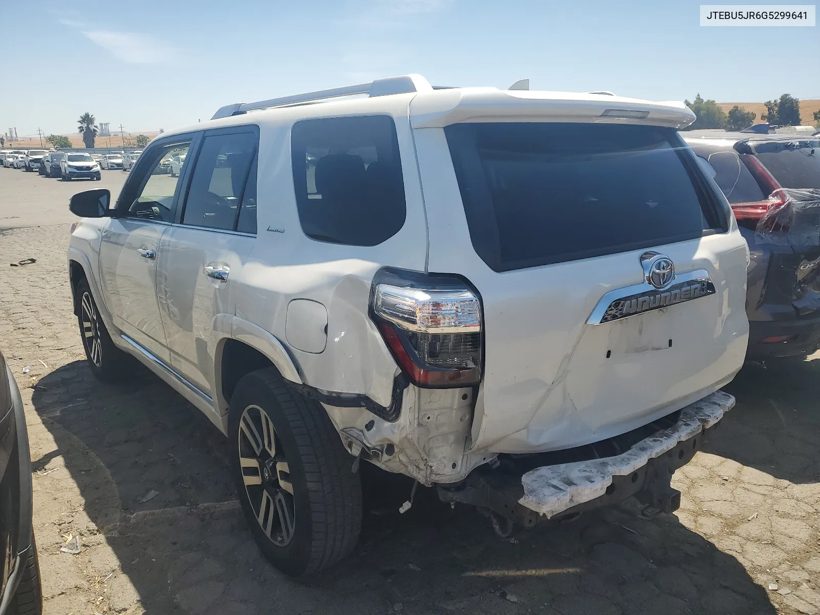 2016 Toyota 4Runner Sr5/Sr5 Premium VIN: JTEBU5JR6G5299641 Lot: 67103254