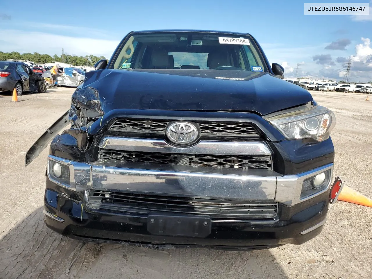 JTEZU5JR5G5146747 2016 Toyota 4Runner Sr5