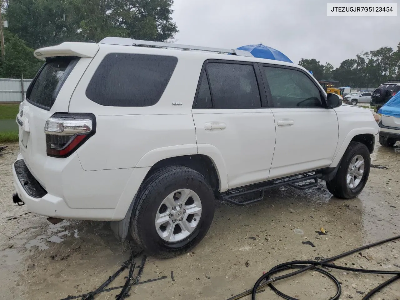 JTEZU5JR7G5123454 2016 Toyota 4Runner Sr5