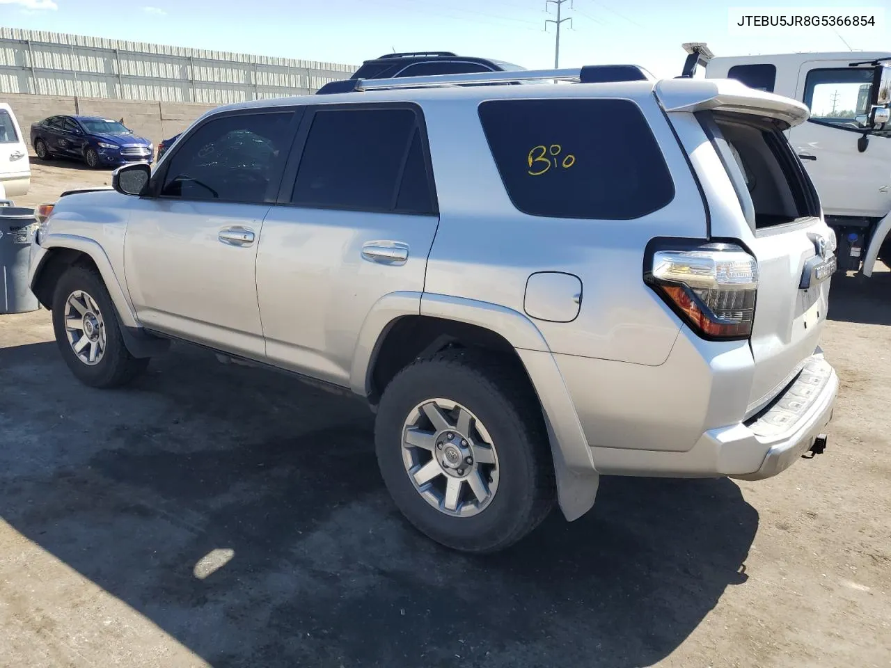 2016 Toyota 4Runner Sr5/Sr5 Premium VIN: JTEBU5JR8G5366854 Lot: 72412034