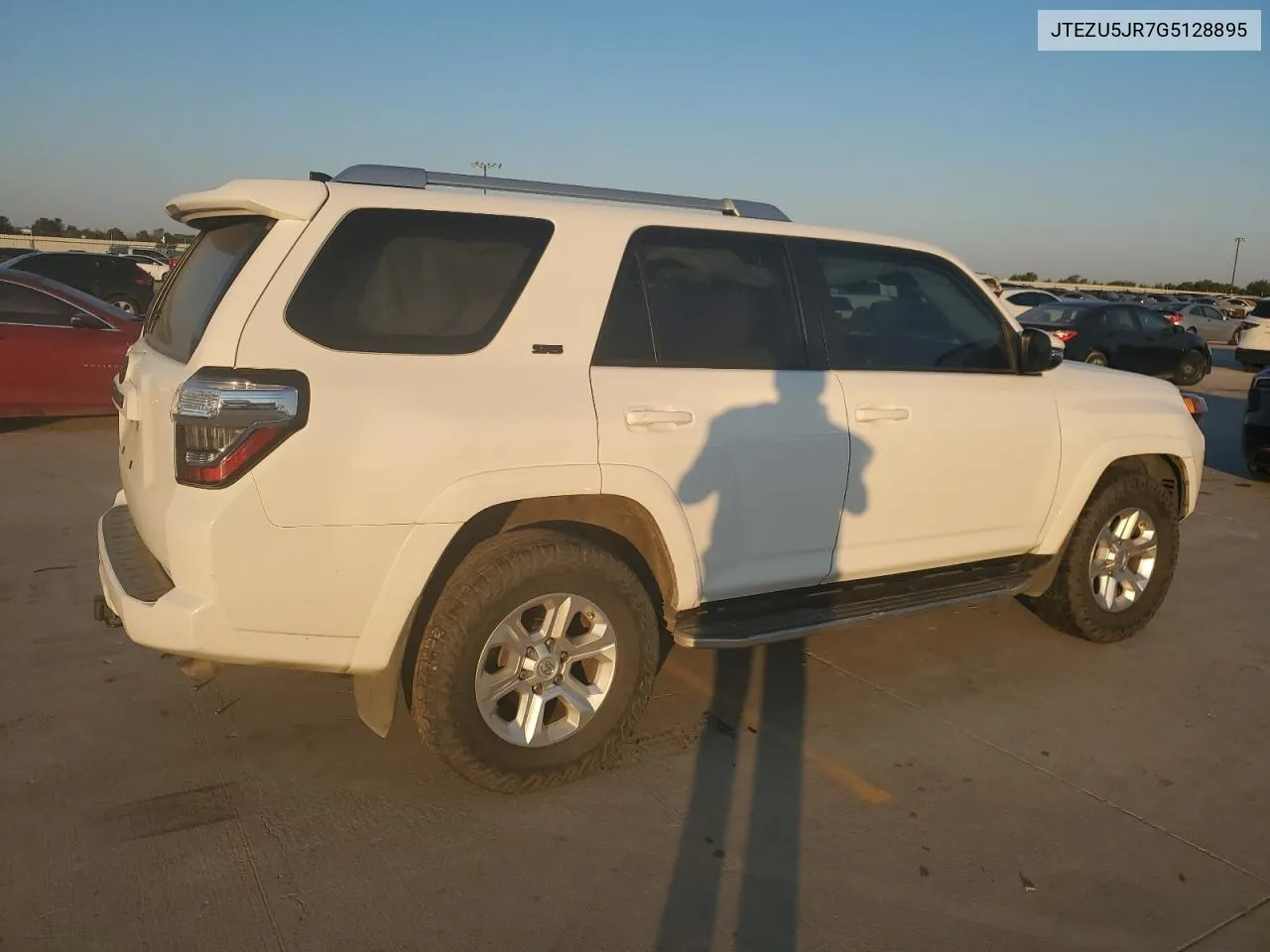 JTEZU5JR7G5128895 2016 Toyota 4Runner Sr5