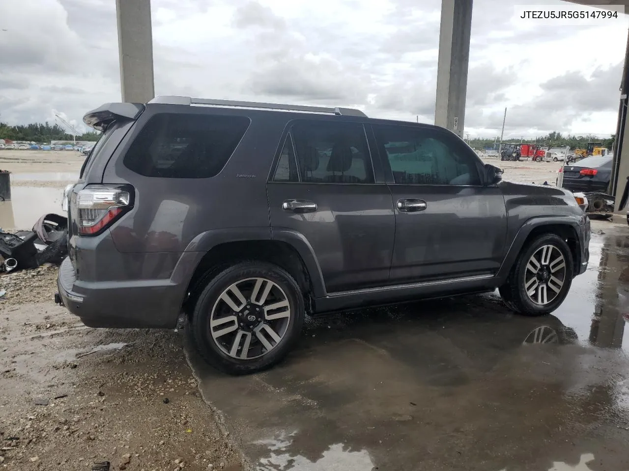 JTEZU5JR5G5147994 2016 Toyota 4Runner Sr5