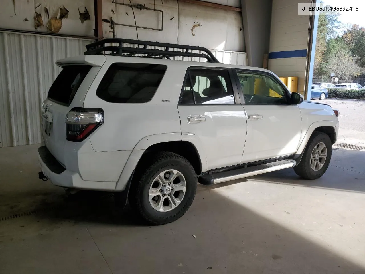 2016 Toyota 4Runner Sr5/Sr5 Premium VIN: JTEBU5JR4G5392416 Lot: 79695384