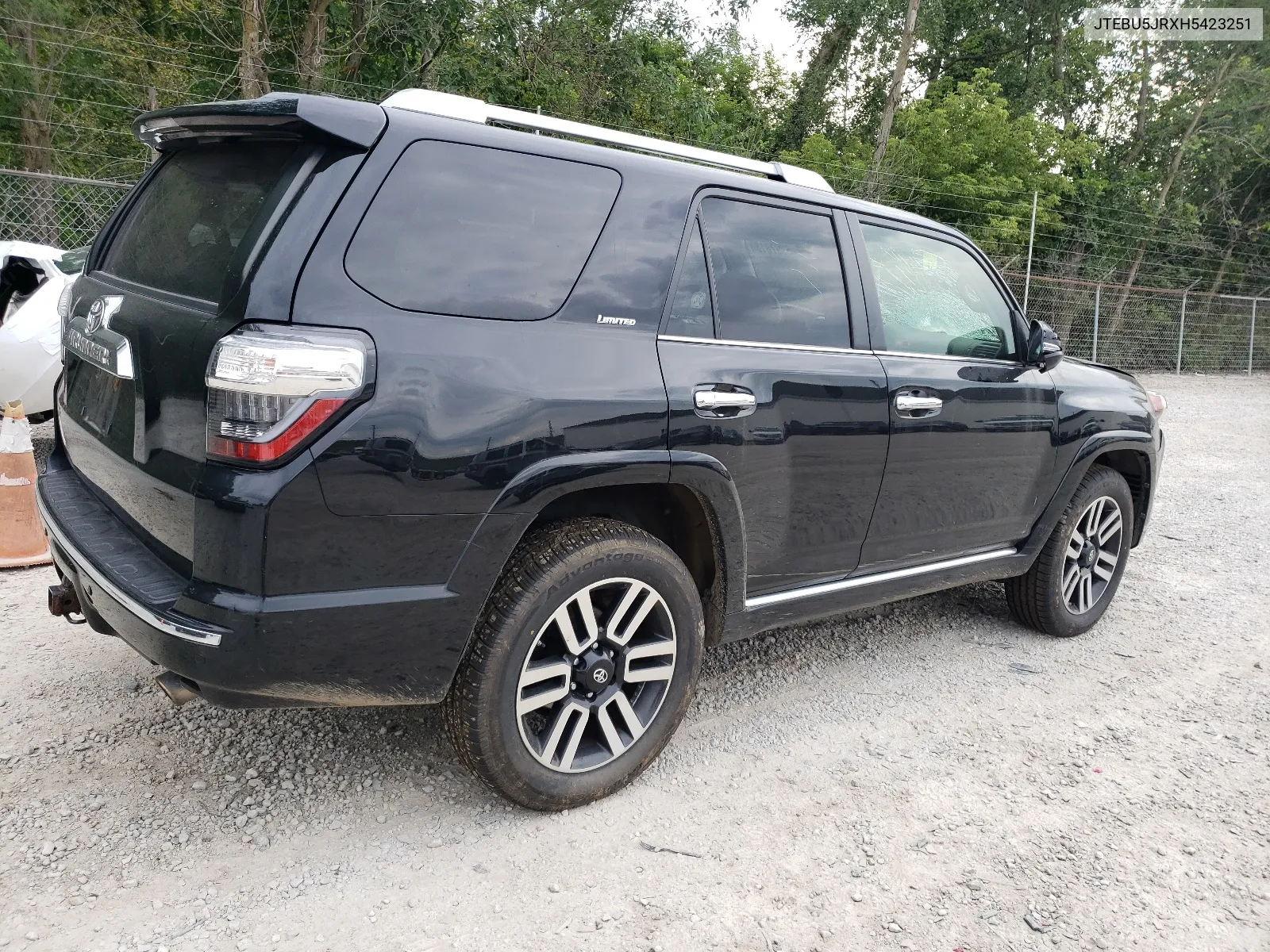 JTEBU5JRXH5423251 2017 Toyota 4Runner Sr5/Sr5 Premium