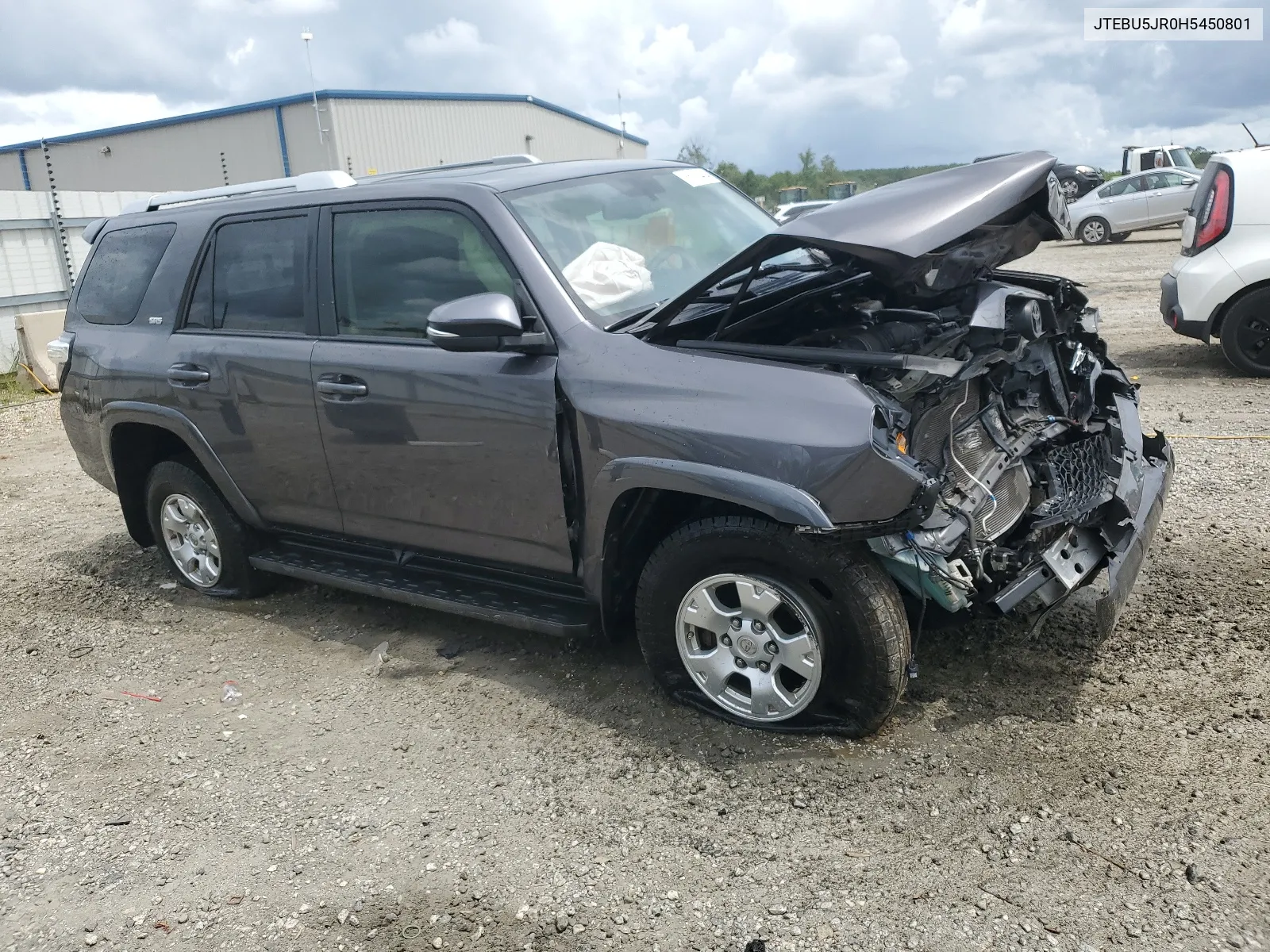 2017 Toyota 4Runner Sr5/Sr5 Premium VIN: JTEBU5JR0H5450801 Lot: 66135404